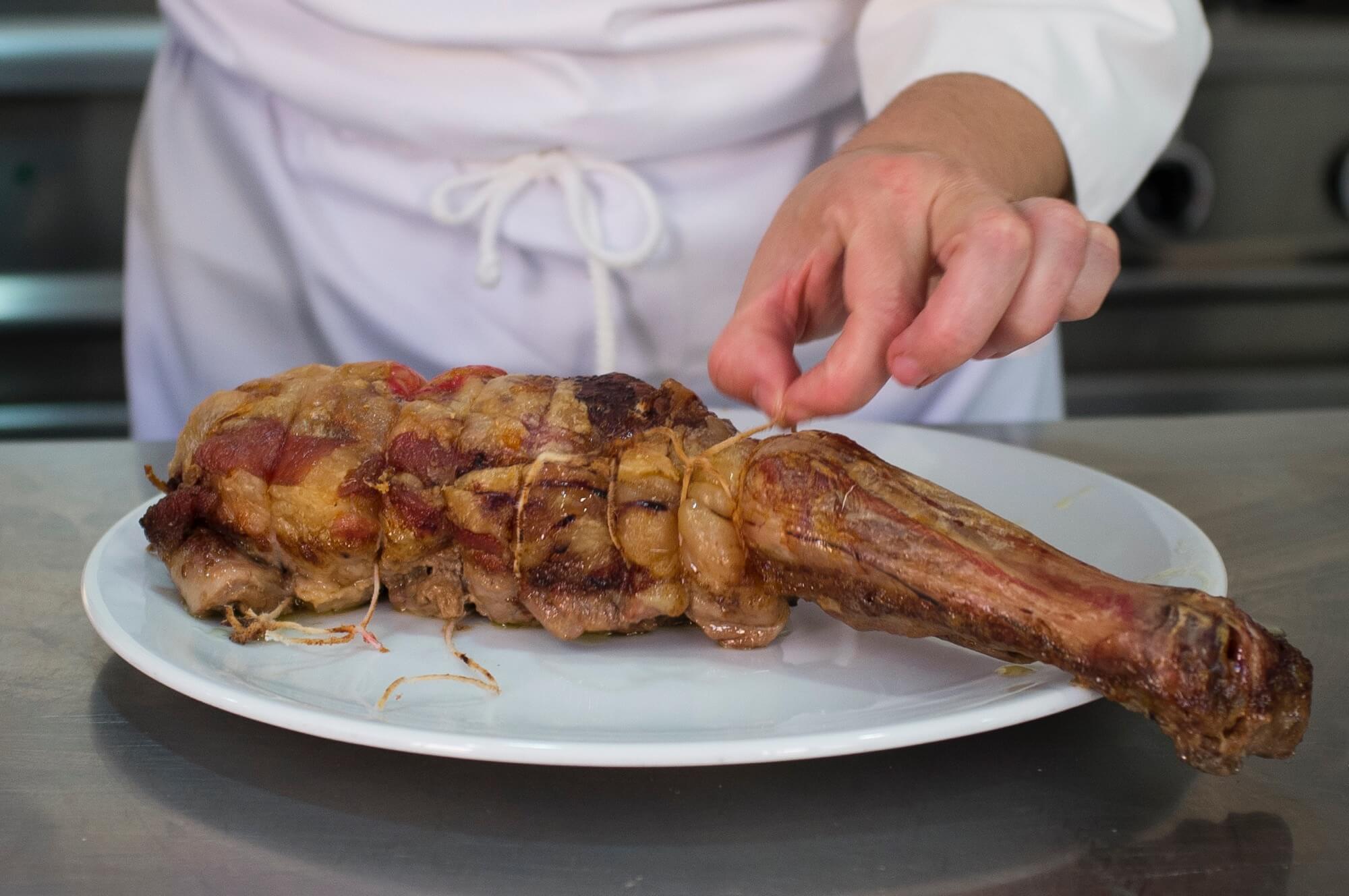 Cordero al horno, receta fácil paso a paso