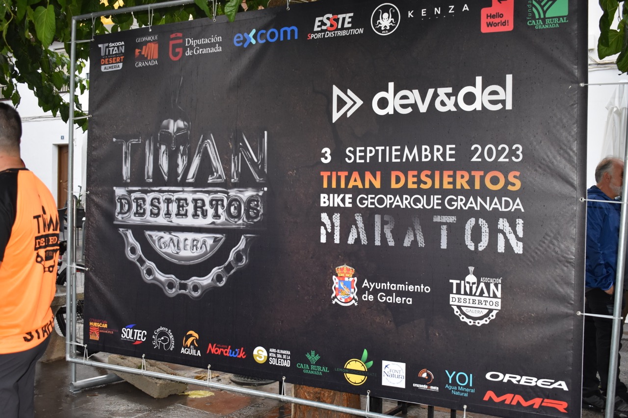 TITAN DESIERTOS BIKE GEOPARQUE GRANADA MARATÓN 2023